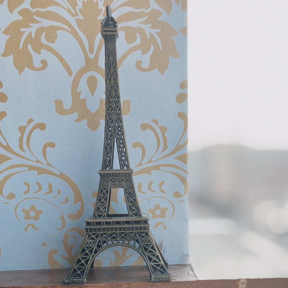 Eiffel Tower For Car Dashboard Home & Office Decorative Showpiece thumbnail 3